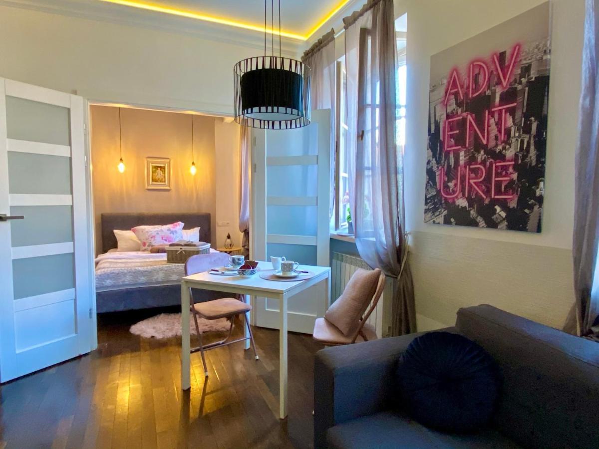 Styleeclectic Old Town Romantic House Apartment